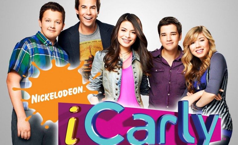 Miranda Cosgrove Says She’d Be Down for an iCarly Reunion