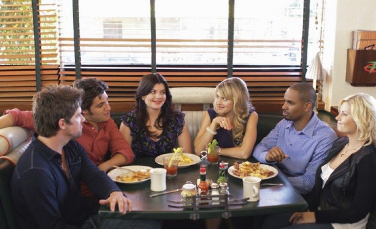 ‘Happy Endings’ Cast Reunites, Talk Potential Fourth Season