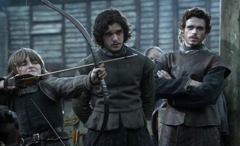 Jon-Snow-with-Bran-and-Robb-Stark-house-stark-24505327-1280-720.0-770x470.jpg