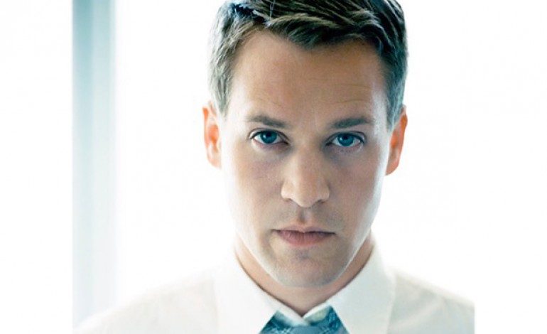 T.R. Knight Returning to ShondaLand With a Recurring Role on ‘The Catch’
