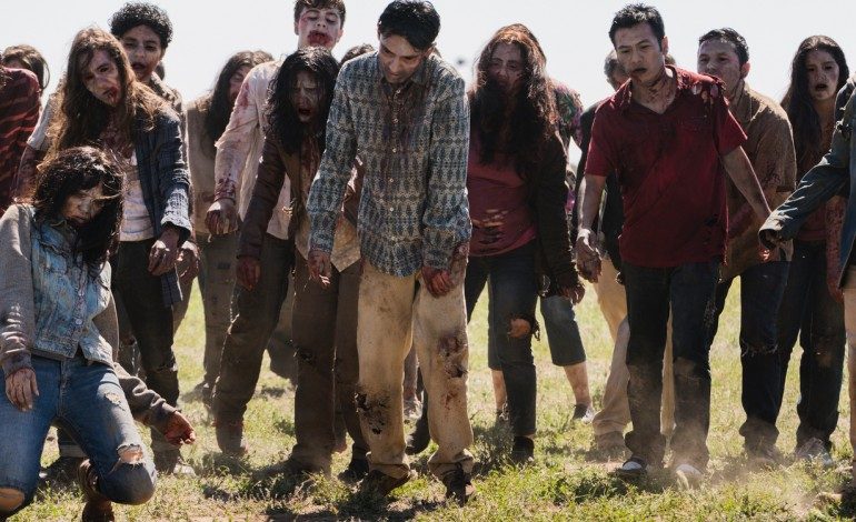 ‘Fear the Walking Dead’ Showrunner Discusses Midseason Premiere, Where the Show is Headed