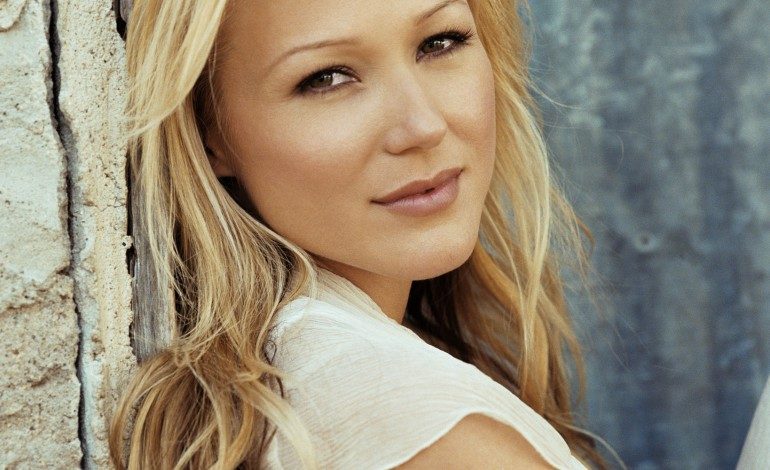 Jewel to Appear on Discovery Channel’s ‘Alaska: The Last Frontier’