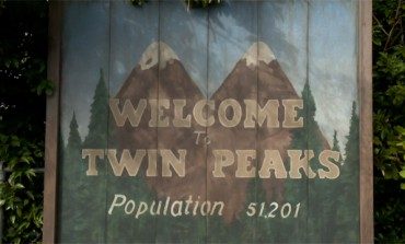 Showtime Subscribers Can Watch the First Two Seasons of 'Twin Peaks' Over the Holidays