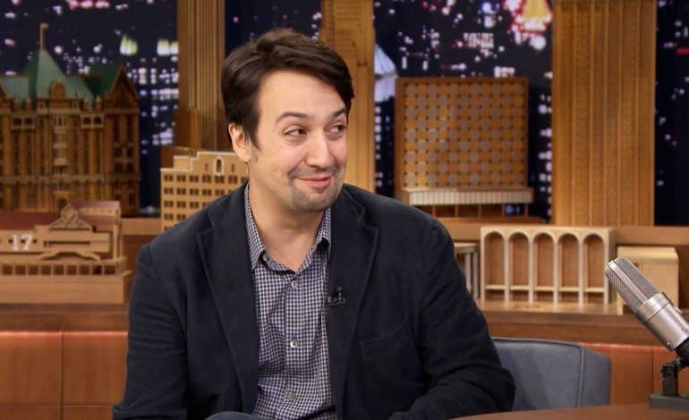 Lin-Manuel Miranda Performs ‘West Wing’ Inspired Song