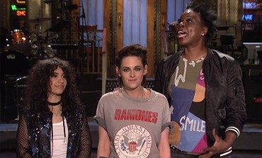 Kristen Stewart Spices Up 'SNL' Monologue With F-Bomb
