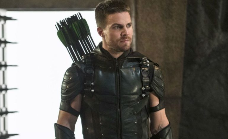 ‘Arrow’ Star Stephen Amell Calls Out DC For Mixed Messages About Arrowverse