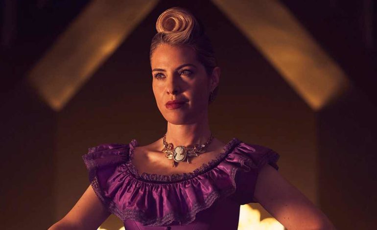 Leslie Grossman Shares Her Excitement Working with ‘American Horror Story: Apocalypse’ on FX