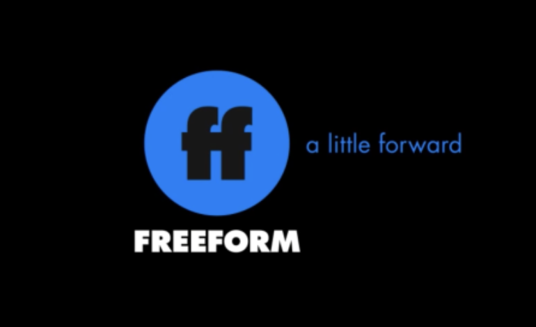 Freeform Gives Series Order to ‘Single Drunk Female’