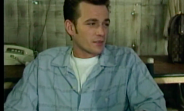 Luke Perry from 'Beverly Hills, 90210' and 'Riverdale' Dies at the Age of 52