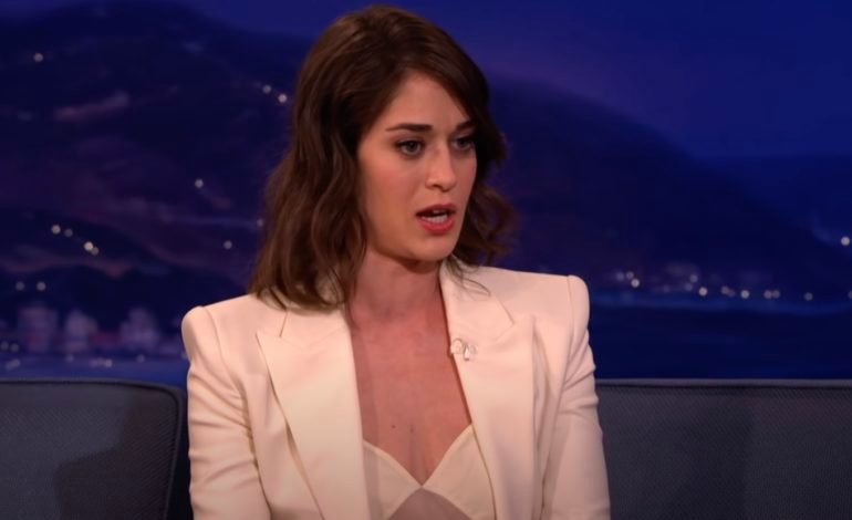 Lizzy Caplan To Star In Paramount+ ‘Fatal Attraction’ Series