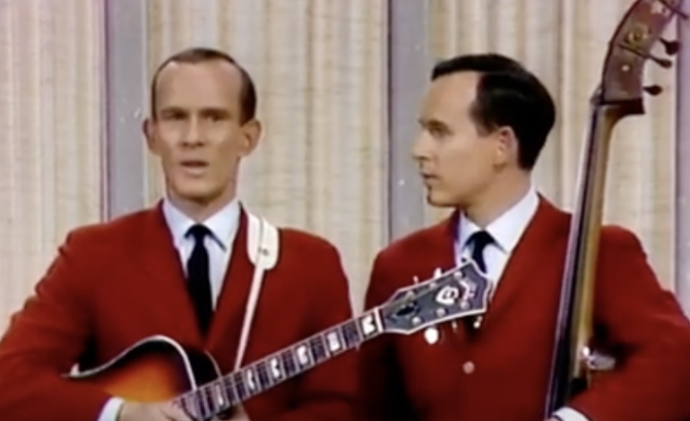 Comedian Tom Smothers Dies at 86 Years Old