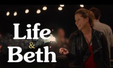 'Life & Beth' Season Two Landed On Hulu With Jennifer Coolidge Cameo