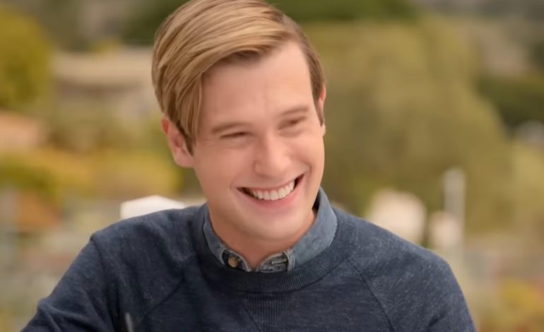 Tyler Henry’s ‘Live From The Other Side With Tyler Henry’ Will Be Live Programming On Netflix