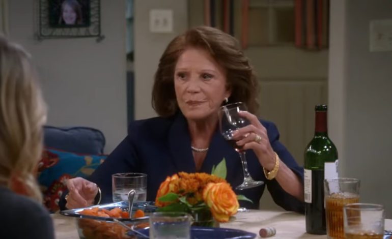 ‘Alice’ Actress Linda Lavin Dies At 87