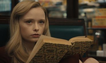 Review: 'Monster: The Ed Gein Story' Season 1, Episode 6 "Buxom Bird"