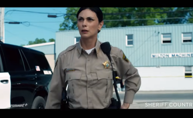 Ben McKenzie to Reunite With Wife Morena Baccarin in ‘Sheriff Country ‘ Season Two Premiere
